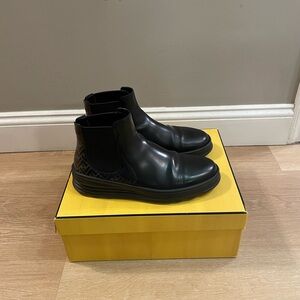 Fendi Men Chelsea boots